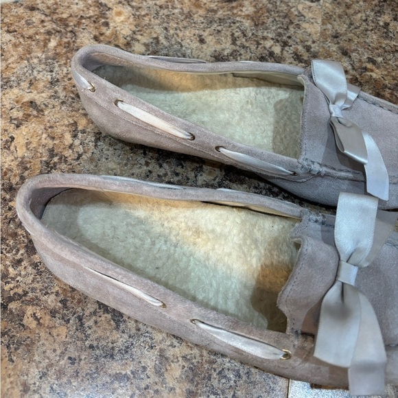 Vionic Alice Gray Suede Loafer Slippers Size 8 - Picture 11 of 14